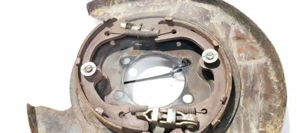 Nissan Quest Handbrake/parking brake pads 
