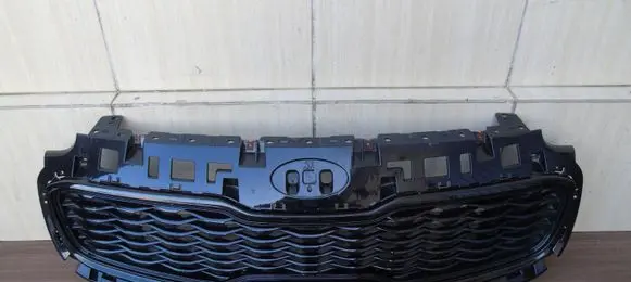 KIA Sportage Front bumper upper radiator grill 36352F1500