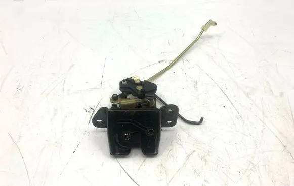 Hyundai Tucson JM Loading door lock