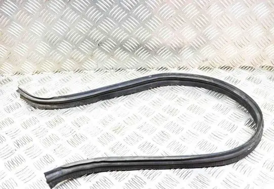 Peugeot Expert Engine compartment rubber 