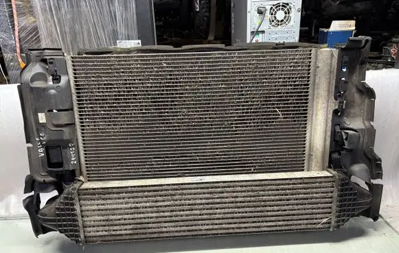 Volvo V60 Radiator set 31368505 31367277