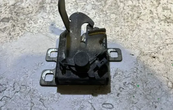 Fiat Fiorino Engine bonnet/hood lock/catch