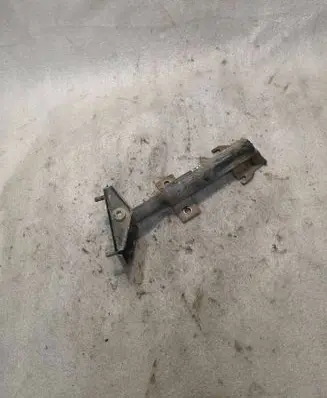 BMW 5 E34 Front bumper mounting bracket 