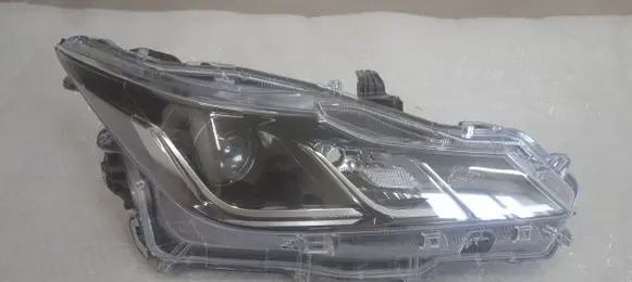 Toyota Corolla E210 E21 Headlight/headlamp 19346F 247076281 8111002T31