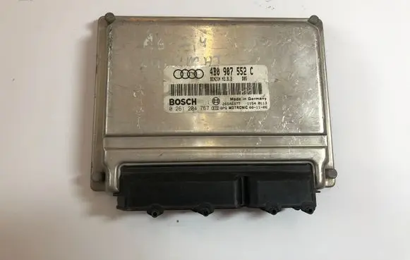 Audi A6 S6 C5 4B Engine control unit/module 4B0907552C 0261204767