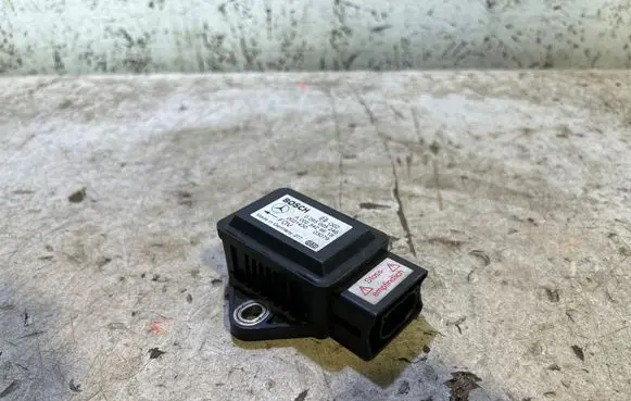 Mercedes-Benz E W211 ESP acceleration yaw rate sensor 0265005246 0021430 A0025426618