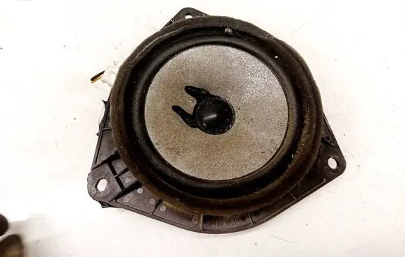 Toyota Corolla Verso AR10 Front door speaker 861600F030