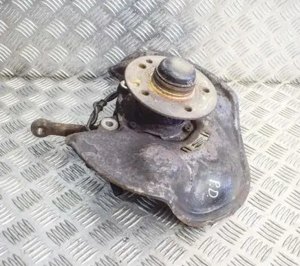 Mercedes-Benz SL R129 Front wheel hub 1293300320 A1293300320