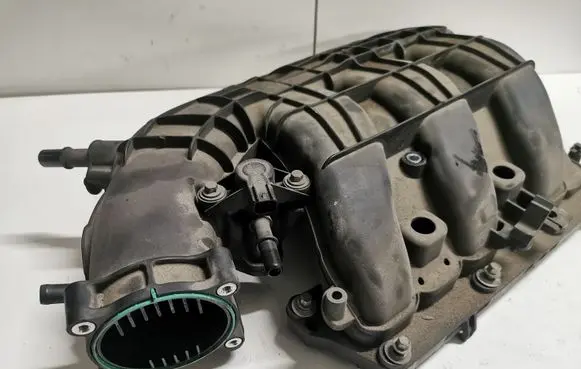Ford Mustang V Intake manifold BR3E9424PA
