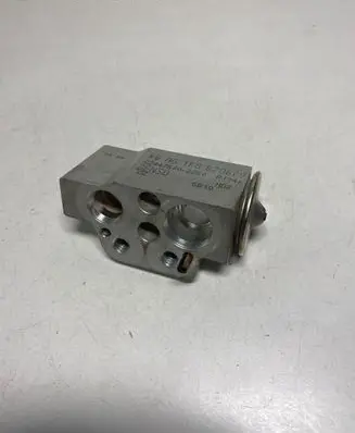 Air conditioning (A/C) expansion valve