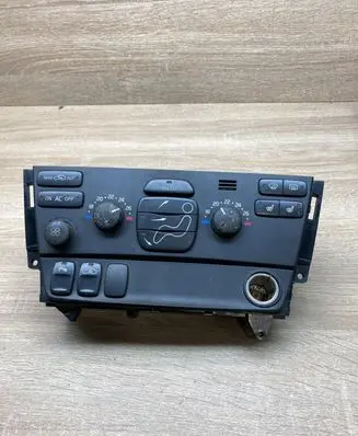 Volvo S60 Climate control unit 8697140 M425320