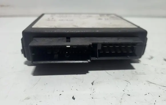 Opel Zafira A Comfort/convenience module 24437076 F005V00155 021838