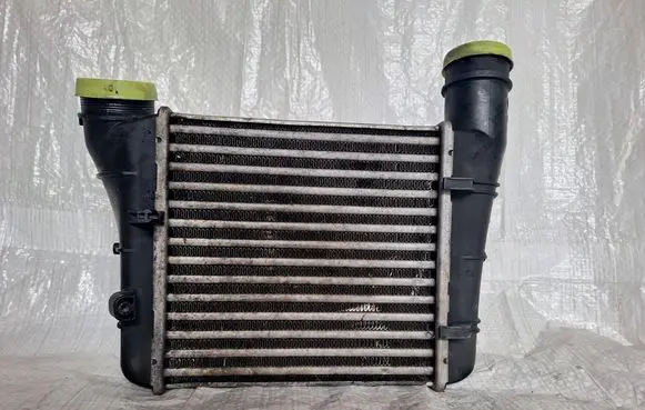 Audi A4 S4 B6 8E 8H Intercooler radiator 8E0145805S