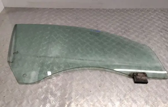 BMW 6 E63 E64 Front door window/glass (coupe) E000233