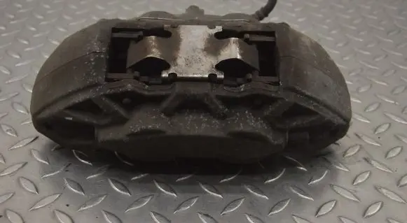 Ford Mustang VI Front brake caliper