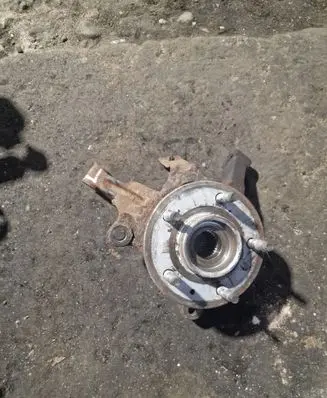 Opel Antara Front wheel hub