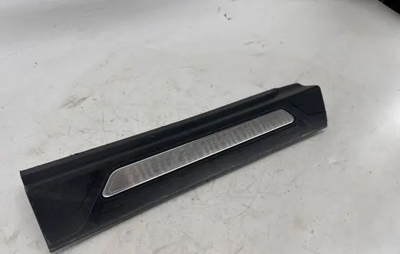 Jaguar XE Front sill trim cover LX7313201AA
