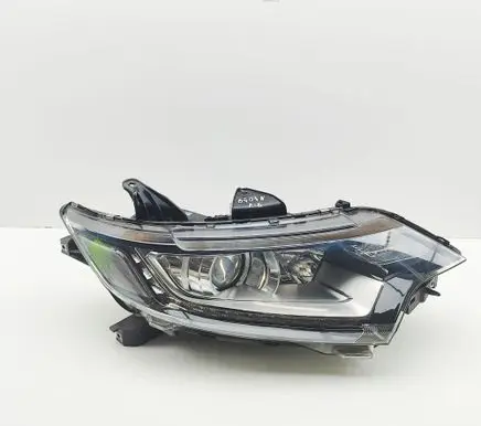 Mitsubishi Outlander Headlight/headlamp 8301C856