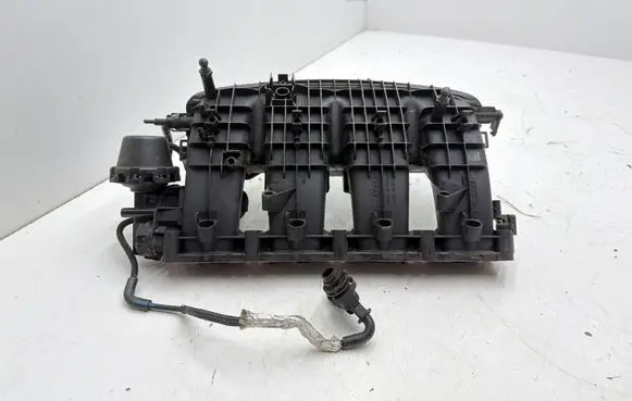 Audi A3 8Y Intake manifold 06L133201