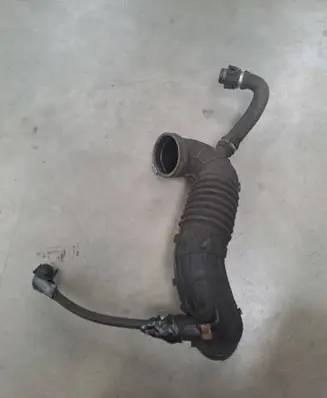 BMW 3 F30 F35 F31 Turbo air intake inlet pipe/hose 7810745 1371