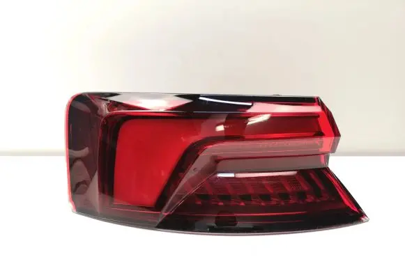 Audi A5 Rear/tail lights 8W6945091J