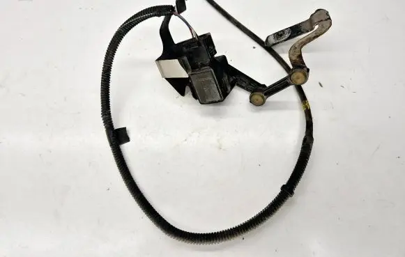 Volvo S60 Headlight/headlamp level sensor 8622446 14203