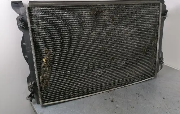 Audi A6 S6 C6 4F Coolant radiator 4F0121251Q
