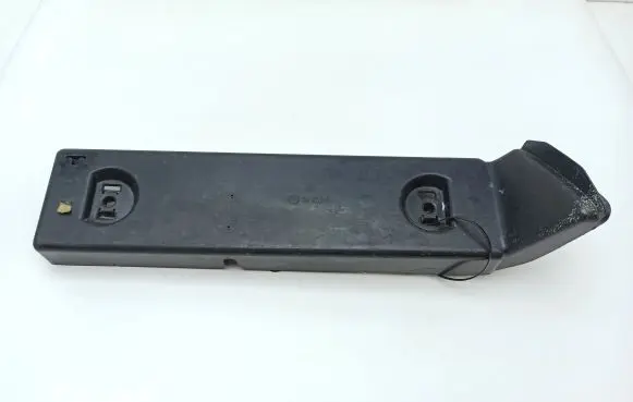 Mercedes-Benz S W116 Tail light bulb cover holder 22059L