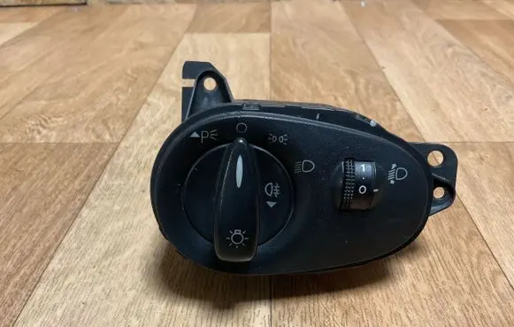 Ford Focus Light switch 98AG13A024CH 04052524
