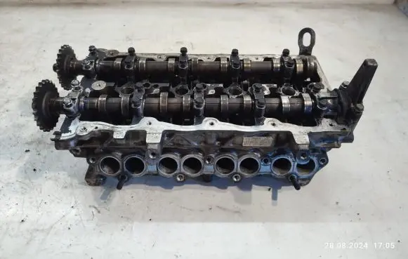 KIA Sportage Engine head 