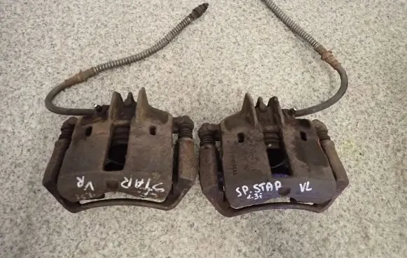 Mitsubishi Space Star Front brake caliper