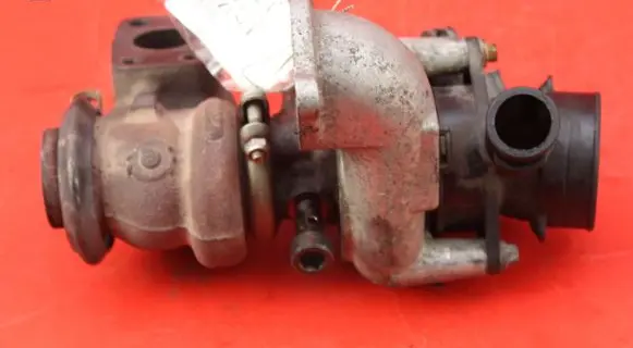 Ford Courier Turbo system vacuum part 9673283680