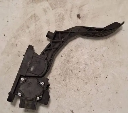 Skoda Fabia Mk2 (5J) Accelerator throttle pedal 6Q2721503F 0281002374 581200121