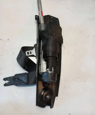 Volvo S80 Front seatbelt 39865061