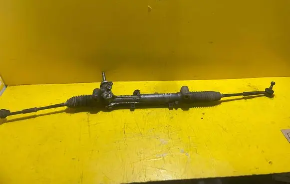Opel Zafira B Steering rack 4046331
