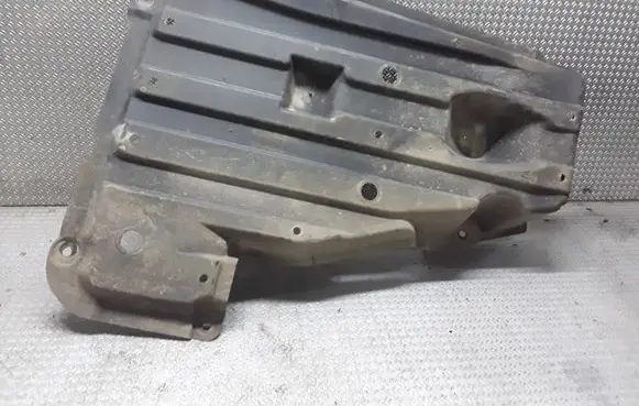Toyota Corolla Verso AR10 Engine splash shield/under tray 583980F010