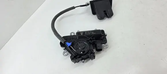 Audi SQ7 Tailgate/trunk/boot lock/catch/latch 4M0827887C