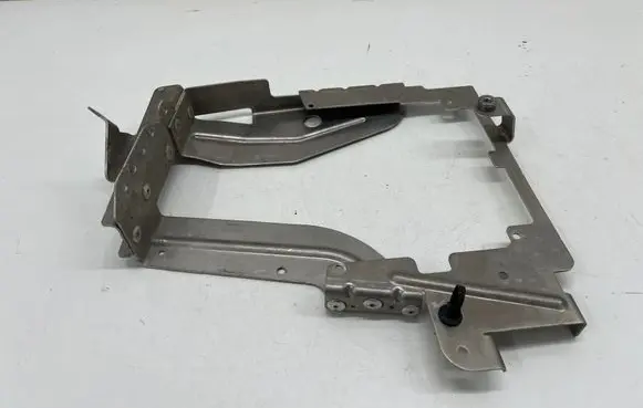 Porsche Panamera (971) Other engine bay part 971906204A