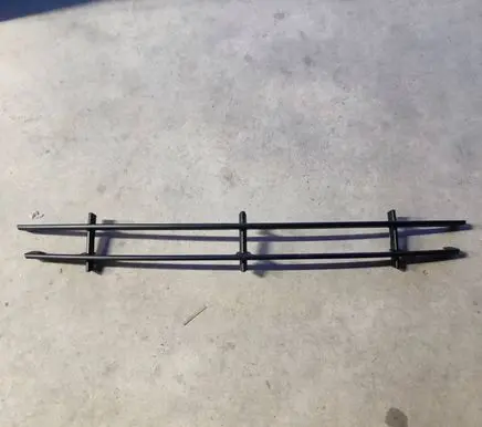 Ford Mondeo Mk III Front bumper lower grill 1123982