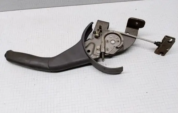 Volvo S40, V40 Handbrake/parking brake lever assembly