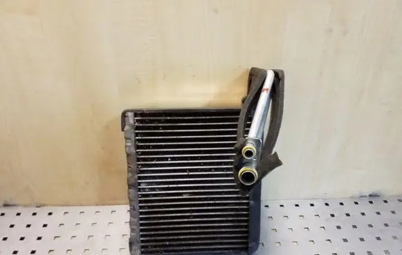 Volvo XC60 Air conditioning (A/C) radiator (interior) L5174004