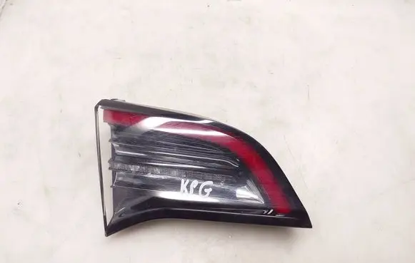 Tesla Model 3 Tailgate rear/tail lights 107740300C ARZ243530000250
