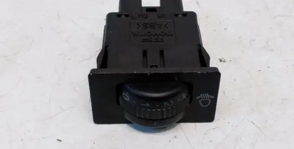 Toyota Corolla E120 E130 Headlight level height control switch 129C03