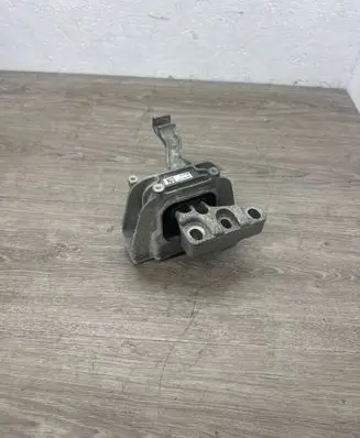 Audi A3 S3 8V Engine mount bracket 5Q0199262BF