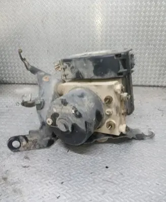 Ford Fiesta ABS Pump 2S612M110CE 00008556E1