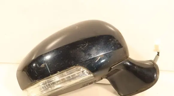 Toyota Avensis T270 Front door electric wing mirror E11026399