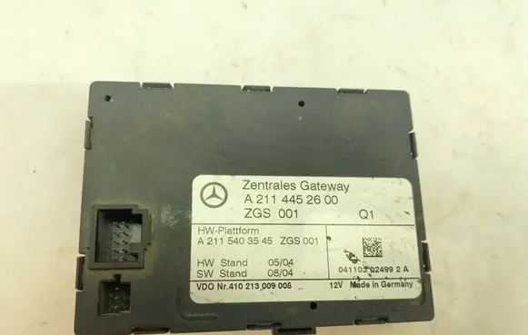 Mercedes-Benz E W211 Gateway control module A2114452600 A2115403545