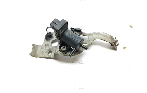 Renault Trafic III (X82) Vacuum valve 320930795R
