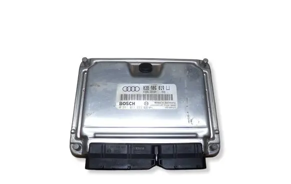 Audi A4 S4 B6 8E 8H Engine control unit/module 0281011222