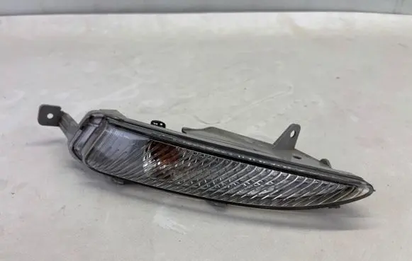 Opel Astra J Front indicator light 13367142 H025